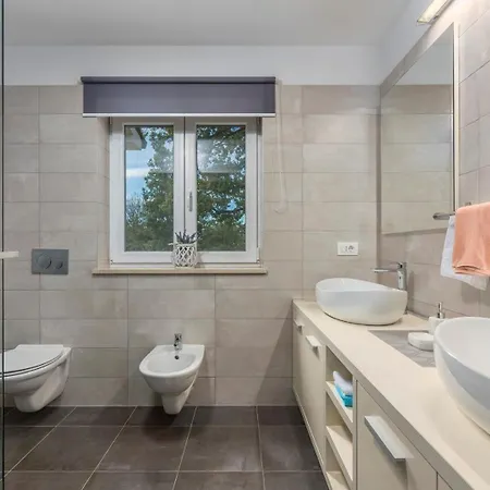 Villa Terezija *